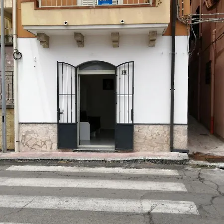 Pensjonat Marvin's Giardini-Naxos