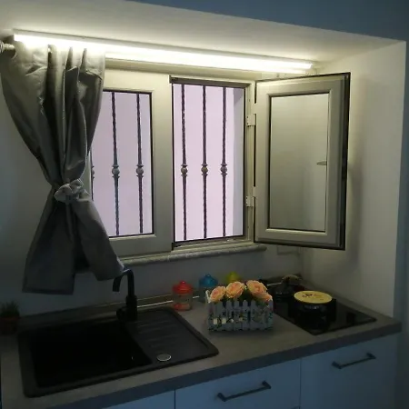 Marvin's * Giardini-Naxos